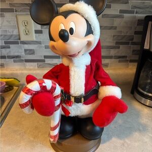 Vintage Disney Unlimited Santa's Best Mickey Mouse 17" Christmas Animated 1996
